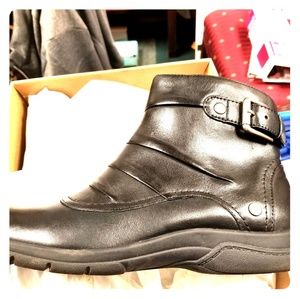 Clarks black ankle boot